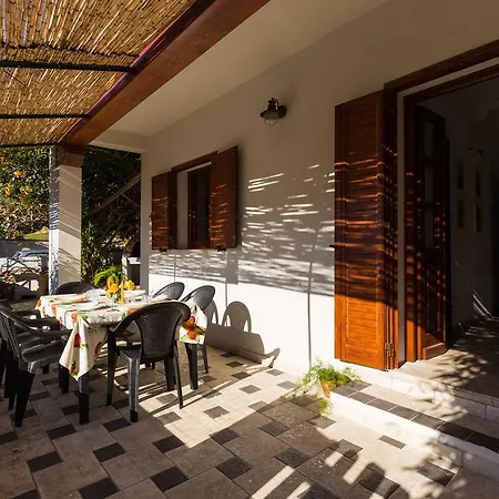 La Casa Dell'olivastro